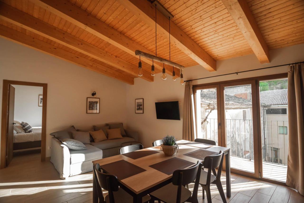 Cal Negret Rural Apartments Alos de Balaguer Ngoại thất bức ảnh